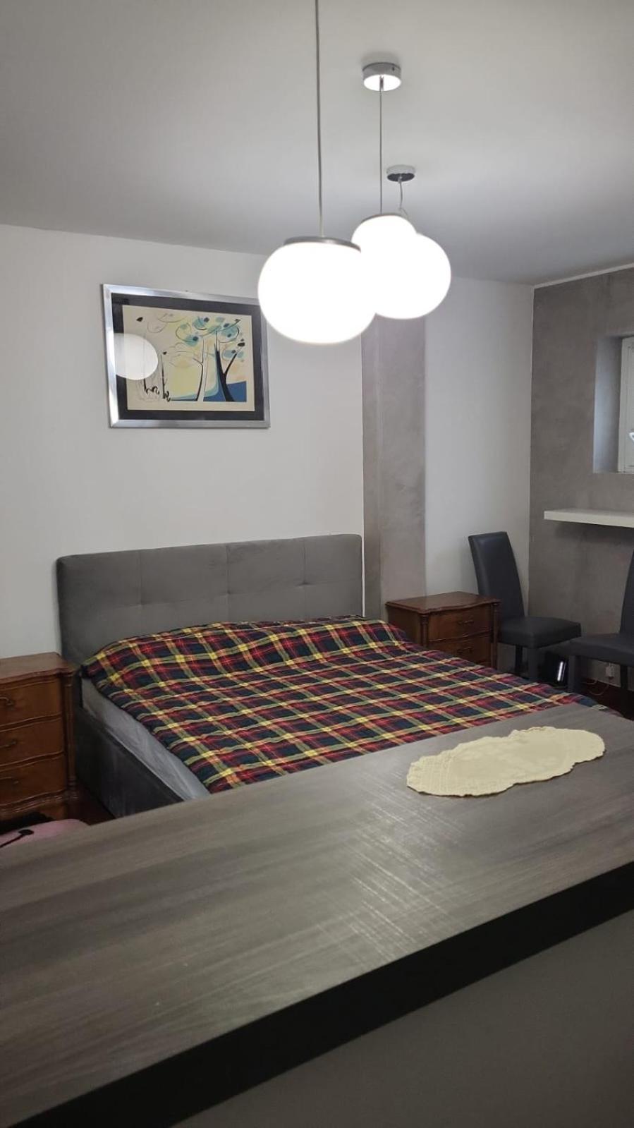 Caronno Pertusella Lussuosa Villa Vicino Alla Stazione מראה חיצוני תמונה